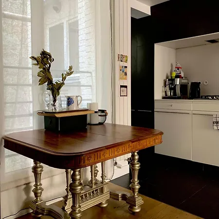 Grand - Tour Eiffel Apartment *